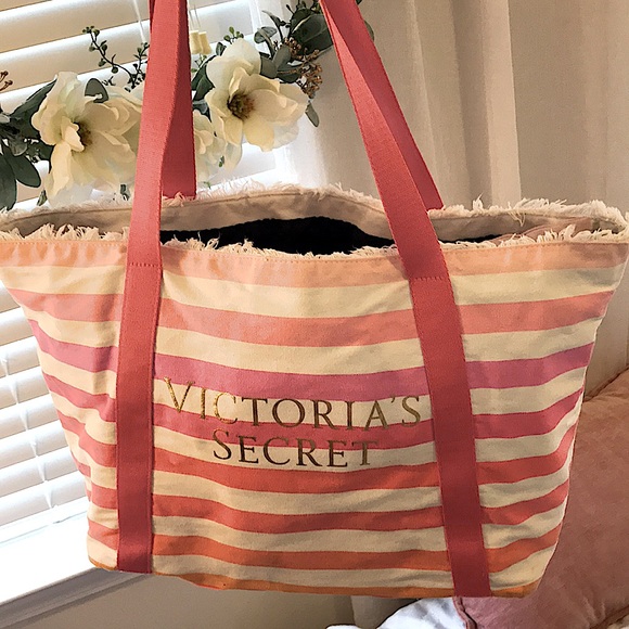 Victoria Secret Tote - Picture 1 of 7